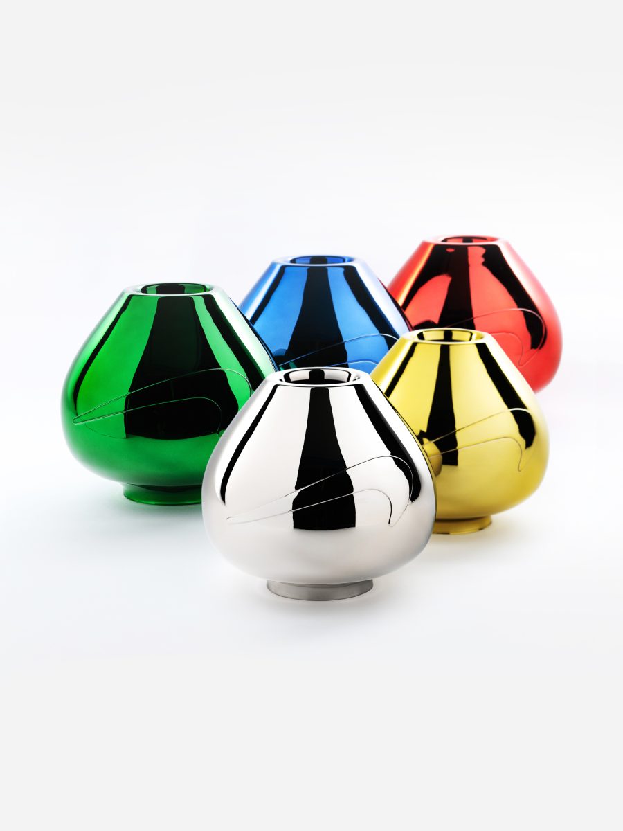Coloured Vase — Ai Weiwei